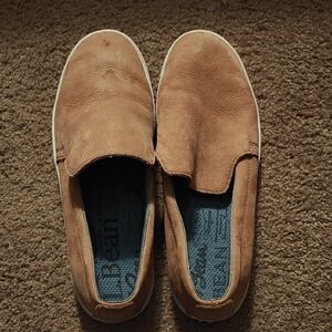 L.L. Bean Tan Flats Comfortable Slip-On Loafers
